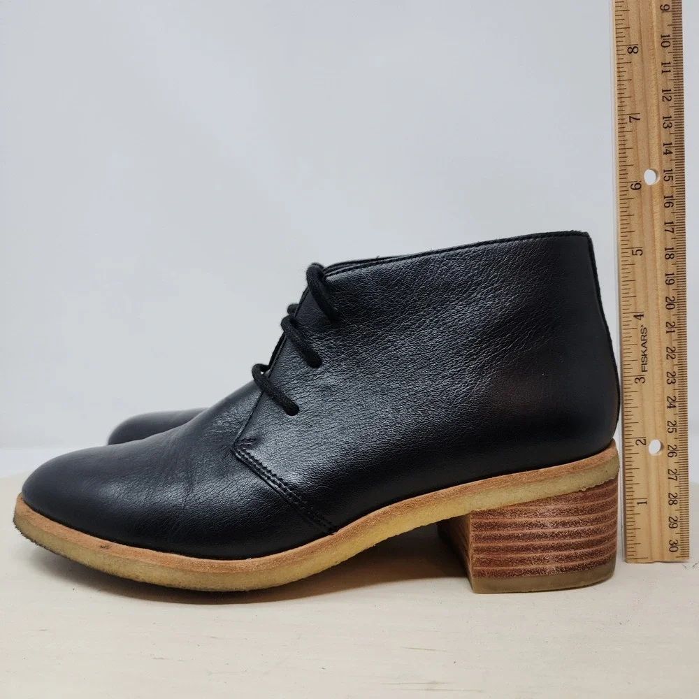 Clarks Originals Ankle Boots sz 7 Womens Phenia Desert Boot Black Leather Chukka